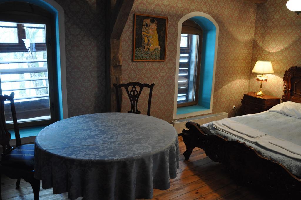 Ostoya Inn & Granary Jasionka ภายนอก รูปภาพ