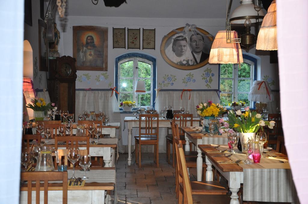 Ostoya Inn & Granary Jasionka ภายนอก รูปภาพ