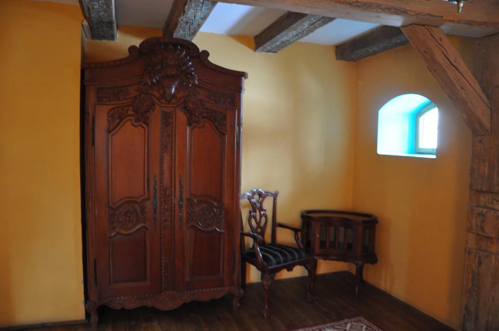 Ostoya Inn & Granary Jasionka ภายนอก รูปภาพ