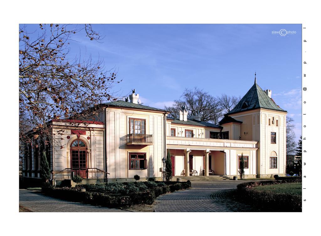 Ostoya Inn & Granary Jasionka ภายนอก รูปภาพ