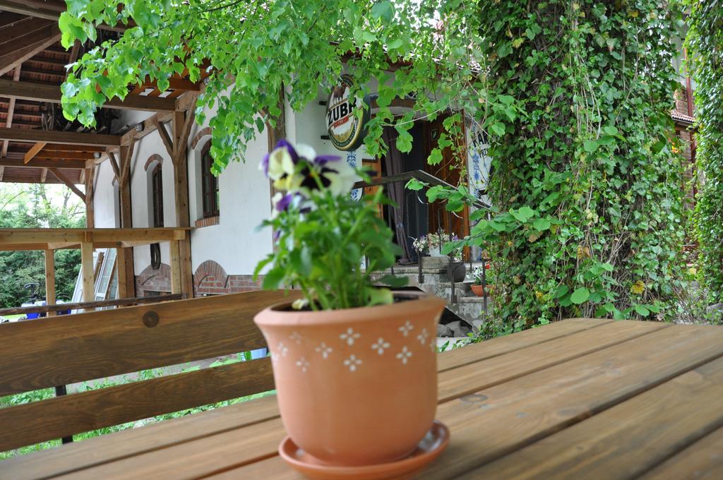 Ostoya Inn & Granary Jasionka ภายนอก รูปภาพ