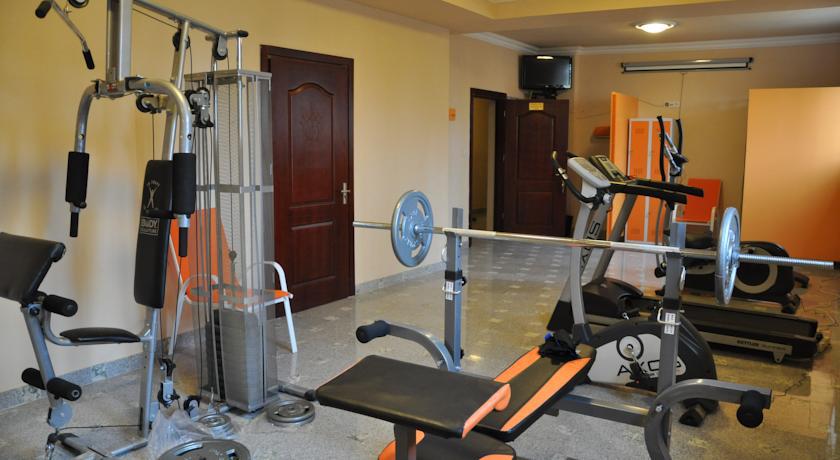 Ostoya Inn & Granary Jasionka ภายนอก รูปภาพ